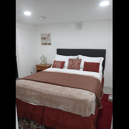 Appartement "Cozy Basement Retreat Just 40 Minutes To Nyc!" à Irvington Extérieur photo