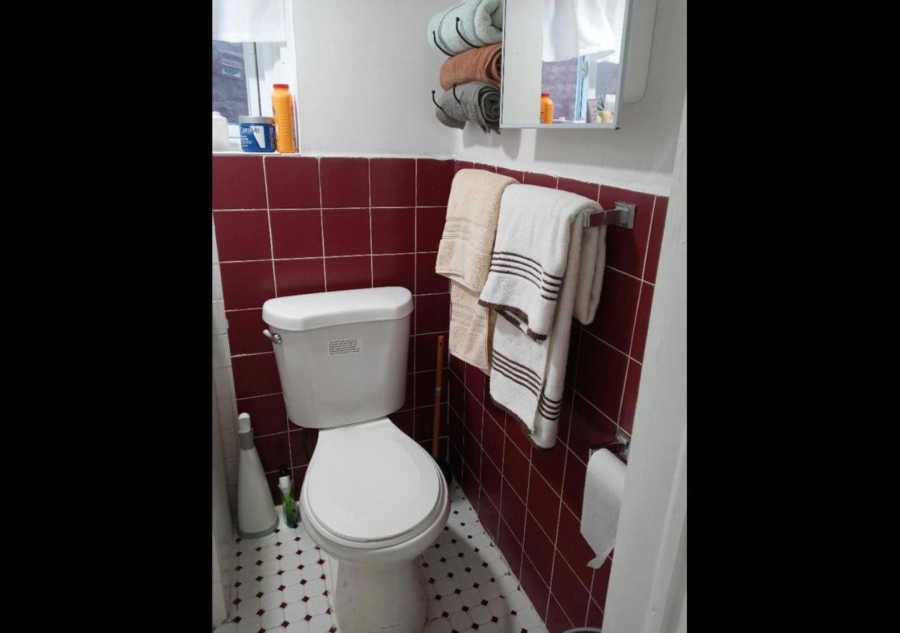 Appartement "Cozy Basement Retreat Just 40 Minutes To Nyc!" à Irvington Extérieur photo